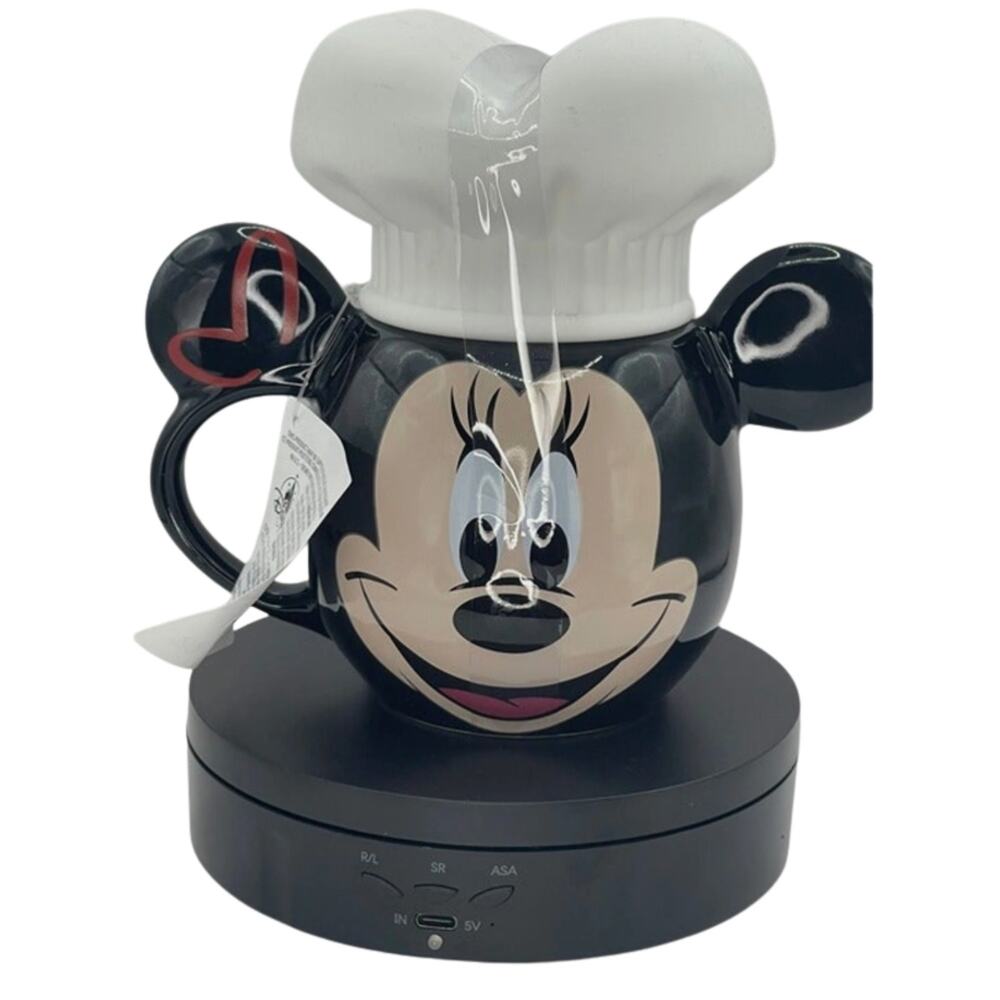 Disney Minnie Mouse Coffee Mug with Chef Hat Lid Kitchen Mug NEW